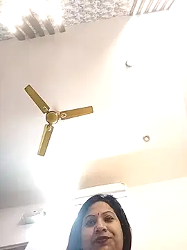 Cute-Janvi20 online show from February 5, 9:56 am