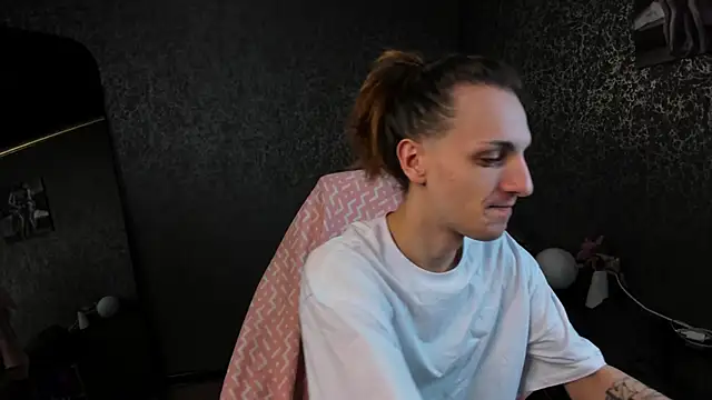 Anjela Botton online show from March 7, 6:37 pm