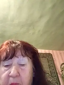 CrystalLime6411 online show from March 7, 3:57 am