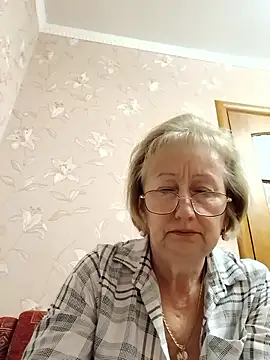 AlikaSwan5821 online show from November 22, 8:44 pm