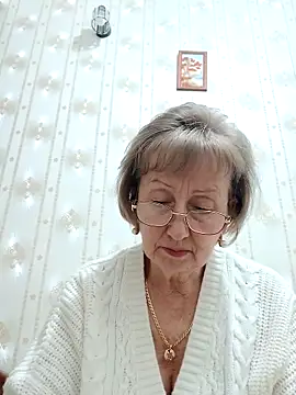 AlikaSwan5821 online show from November 26, 9:16 pm