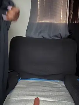  foreigntitts online show from September 13, 3:31 pm