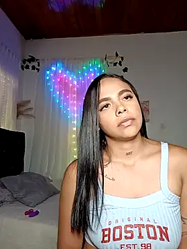 linda698049 online show from September 20, 7:28 am