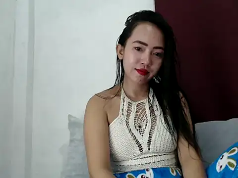 yourloving maris online show from April 13, 11:00 am