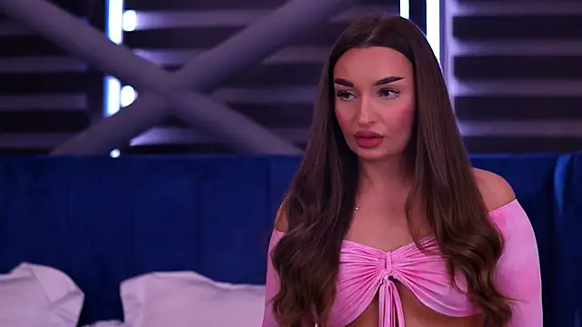 MillaSerene online show from September 21, 7:29 am