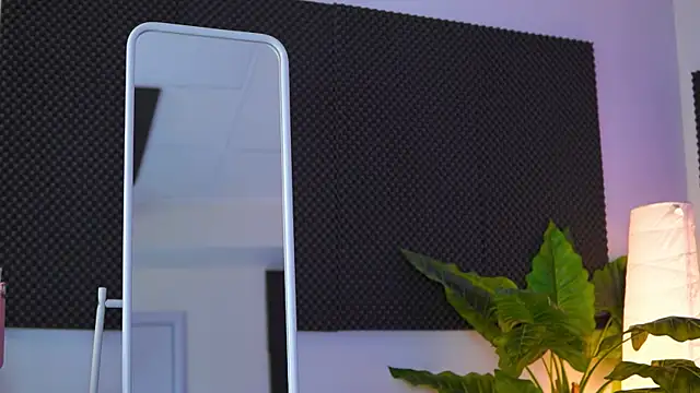 KyssaraPlay online show from October 17, 7:39 pm