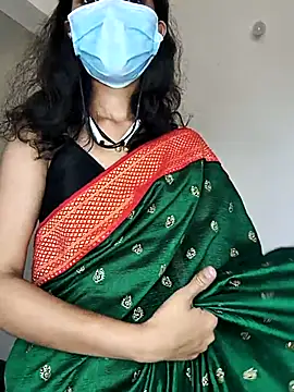 Shivani2002 online show from June 2, 9:10 am