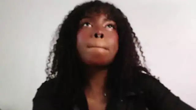 SparklingSoleil online show from October 22, 7:30 pm