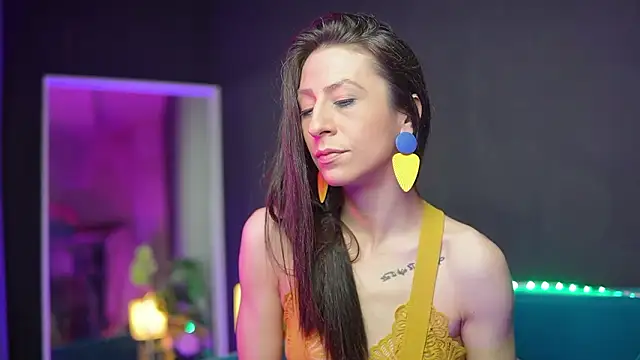 RubyRosa online show from March 13, 4:36 am