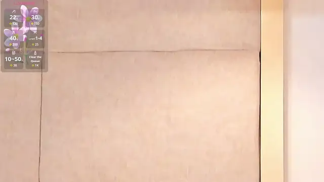 VioletHilton online show from December 1, 7:16 pm