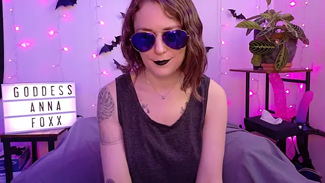 mistressannafoxx online show from February 6, 10:24 pm