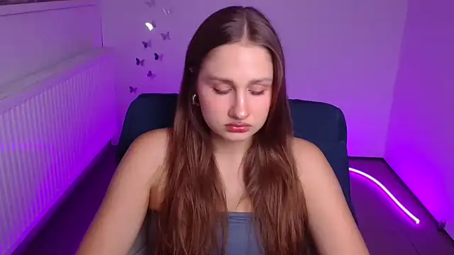 Stefanie Sweet online show from September 10, 5:46 pm