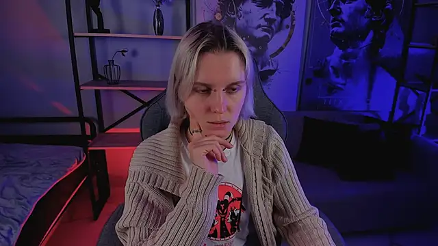 BethanyCloud online show from November 10, 5:19 pm