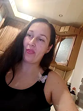 Amandda  online show from October 13, 6:21 pm