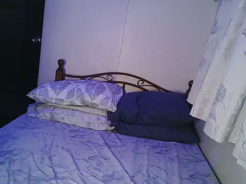 Taylor smith 0 online show from October 24, 2:02 pm