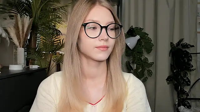 ChinBonnell online show from September 18, 5:39 am