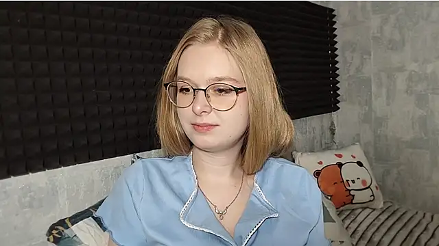 LiaVibes online show from March 3, 7:25 am