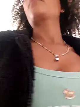 BiiancaEstradaa online show from January 15, 2:56 pm