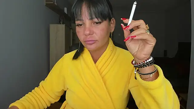 Ella sweety00 online show from September 30, 9:41 pm