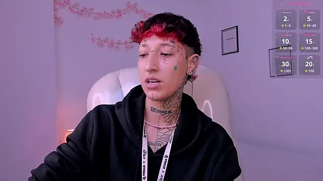 Luci Rose online show from April 16, 9:39 pm