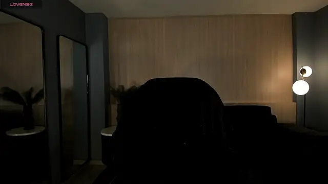 MilaColeman online show from October 17, 2:04 am