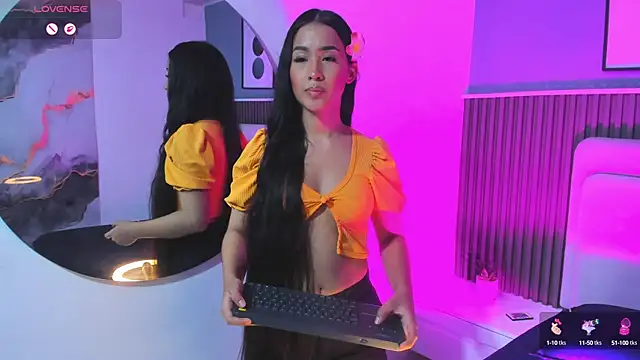 lily  star online show from October 16, 4:15 am