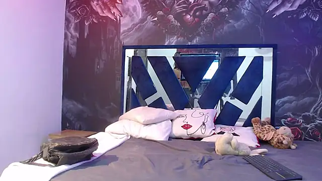 abi mua online show from October 7, 10:58 pm