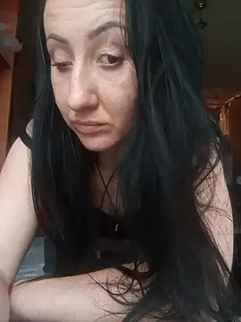 Lili Doris online show from December 3, 12:18 pm