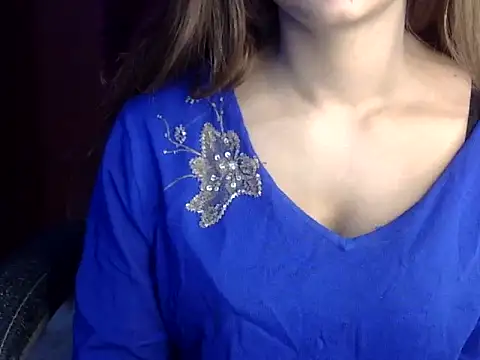 heartless Queen online show from November 18, 5:52 am