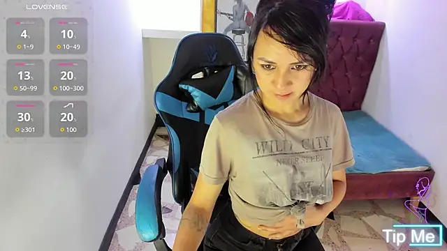 alison moon7 online show from December 2, 12:29 pm