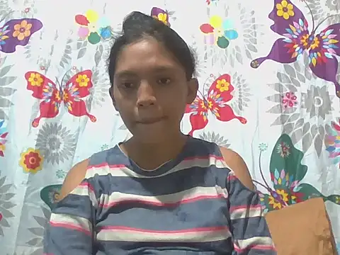 preggymom19 online show from October 24, 3:46 am
