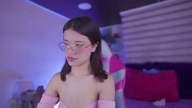 Lana Dreams  online show from February 4, 1:52 am