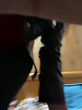 phungtiti online show from February 22, 12:17 pm