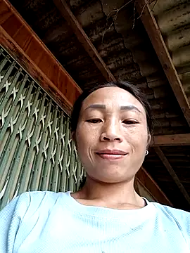 lucybaby00 online show from September 17, 6:00 am