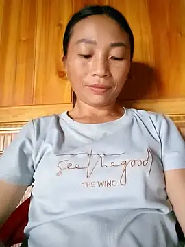 lucybaby00 online show from July 7, 6:47 am