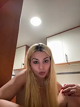 NoeliaGarcia17 online show from September 11, 10:32 pm