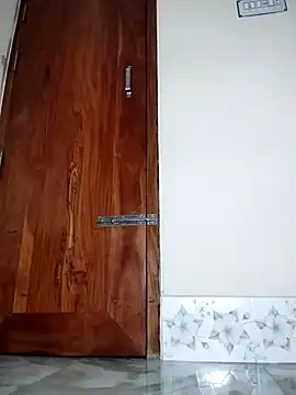 khhlmn online show from September 14, 5:11 pm