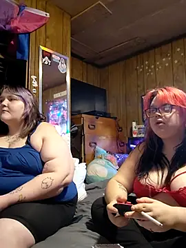 GoddessDess online show from May 19, 9:33 pm