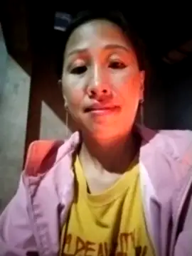 cute love00 online show from November 9, 11:44 pm