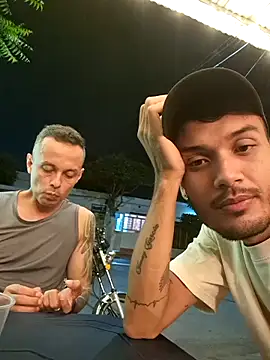 JuceAn14 online show from April 12, 4:04 am