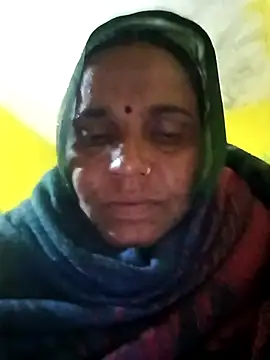 Pinky12A online show from January 9, 2:10 pm