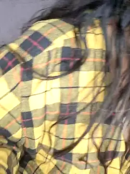 indian-hotmilfs online show from December 15, 5:40 pm