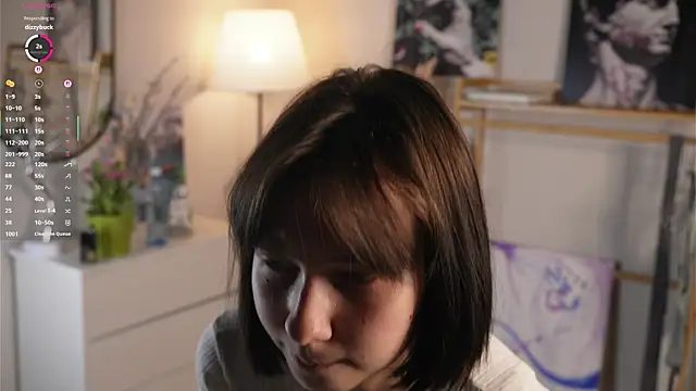 SuzanneHowse online show from September 17, 6:55 am