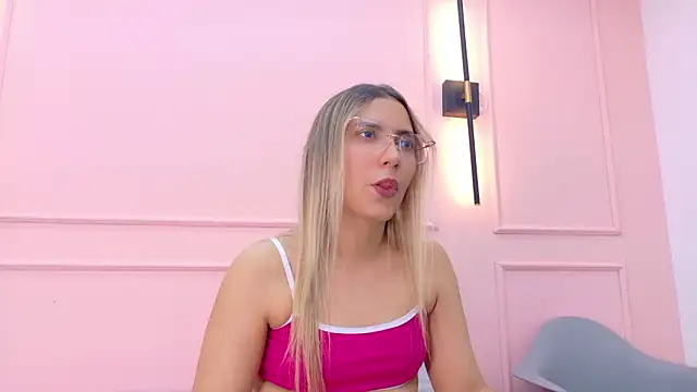 MaddieTease online show from February 2, 1:54 pm