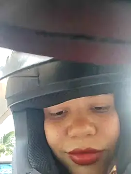 SirenRouge 69 online show from November 27, 8:23 pm