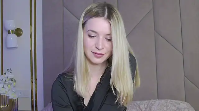 Touch me online show from October 11, 4:20 pm