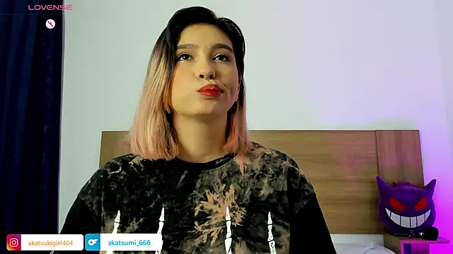 Akatsumi  online show from September 29, 10:37 pm