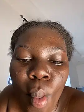 CBonita online show from March 17, 1:15 pm