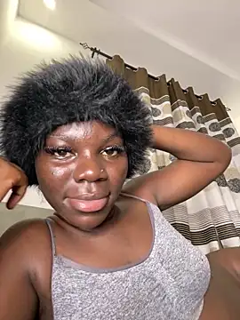 CBonita online show from April 11, 6:33 pm