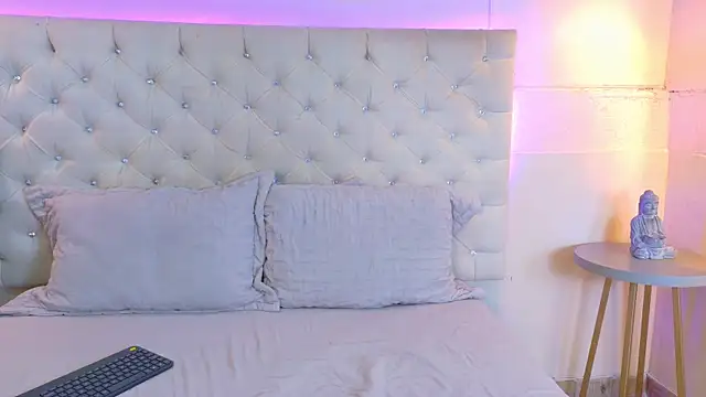 CathMellow online show from November 12, 9:46 pm